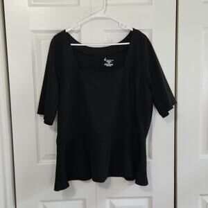 Lane Bryant Black Top Size 18/20 Square Neck‎ 1/2 Sleeve Ruffle Bottom Stretch